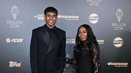 لامين يامال ووالدته