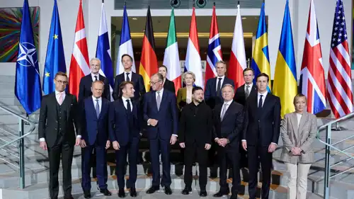 زعماء أوروبيون مع الرئيس الأوكراني