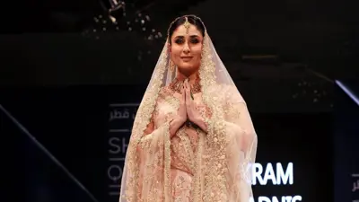 الممثلة الهندية كارينا كابور