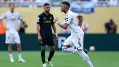 كيليان مبابي نجم ريال مدريد