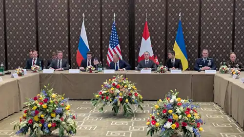 مباحثات بين روسيا وأوكرانيا في جنيف برعاية أمريكية