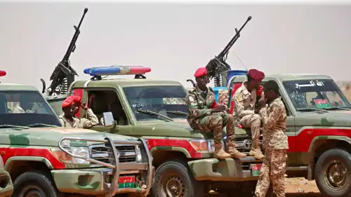 أفراد من قوات الدعم السريع