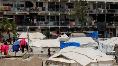 مدرسة تؤوي نازحين في غزة