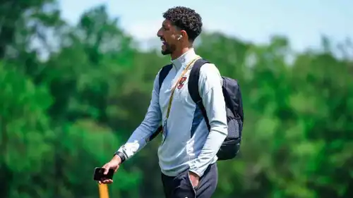 وسام أبو علي مهاجم  الأهلي المصري