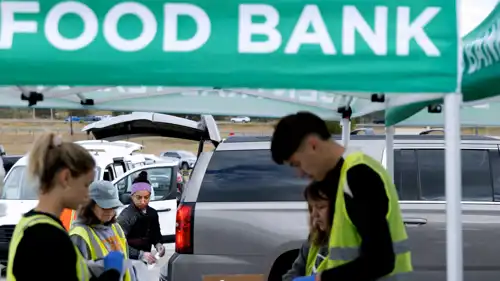 توزيع مواد غذائية في تكساس، أمريكا