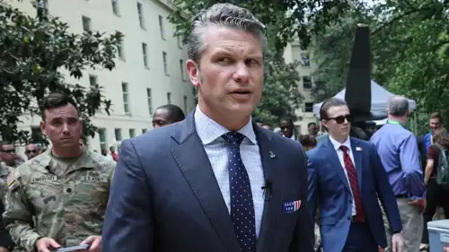 بيت هيغسيث وزير الحرب الأمريكي