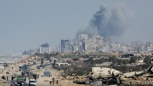 غارات إسرائيلية على مدينة غزة