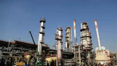 منشأة نفط إيرانية