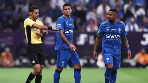 مالكوم وجواو كانسيلو لاعبا الهلال السعودي