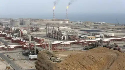 مصفاة للغاز الطبيعي في حقل بارس