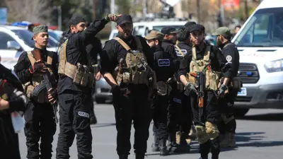 أفراد من الأمن السوري