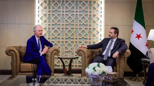 غير بيدرسون ووزير الخارجية السوري أسعد الشيباني