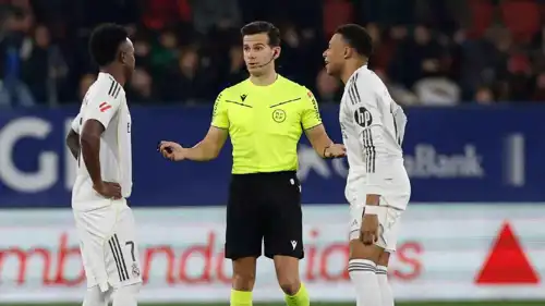 حكم مباراة ريال مدريد وأوساسونا 