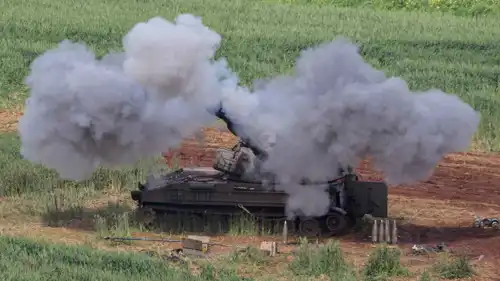 مدفعية إسرائيلية تطلق النار باتجاه لبنان