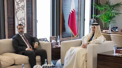 أسعد الشيباني والشيخ محمد بن عبد الرحمن آل ثاني