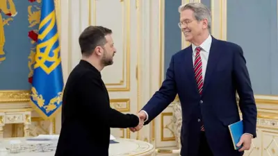 فولوديمير زيلينسكي مستقبلًا وزير الخزانة الأمريكي