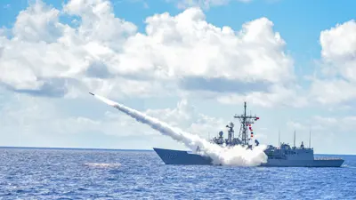 فرقاطة تابعة لجيش تايون