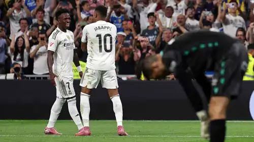 مبابي مع فينيسيوس