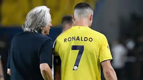 جيسوس مع رونالدو