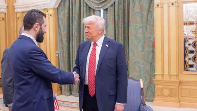 ترامب والشرع خلال لقائهما في الرياض