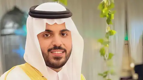 غازي الذيابي عضو شرف نادي النصر 