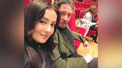 الفنانة السورية كندة حنا وزوجها ناجي طعمة