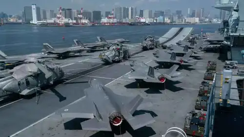 حاملة الطائرات "أمير ويلز" في طوكيو