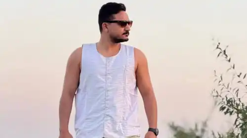 البلوغر المصري "مداهم 777"