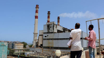 محطة توليد كهرباء في اليمن