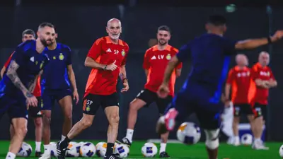 بيولي في تدريبات النصر السعودي