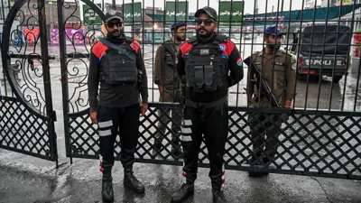 عناصر من الأمن الباكستاني 