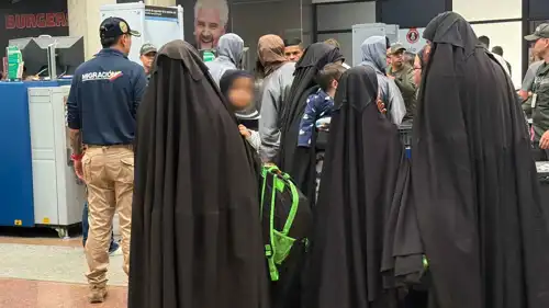 أعضاء طائفة ليف طاهور