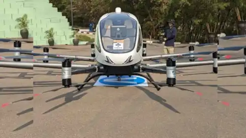 تاكسي طائر عرضته الصين في رواندا