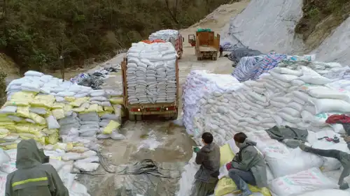  منجم معادن نادرة في ولاية كاشين - ميانمار