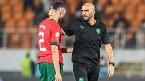 وليد الركراكي وأشرف حكيمي