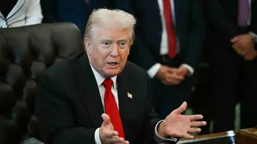 الرئيس الأمريكي دونالد ترامب