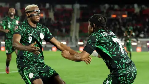 فيكتور أوسيمين وأديمولا لوكمان