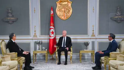 الرئيس التونسي يناقش أزمة قابس مع مسؤولين