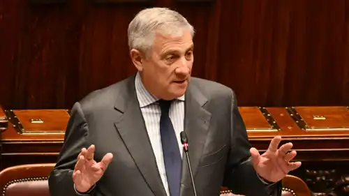 وزير الخارجية الإيطالي أنطونيو تاياني