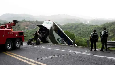 حادث حافلة سابق بالمكسيك