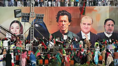 مظاهرات مؤيدة لعمران خان في إسلام آباد