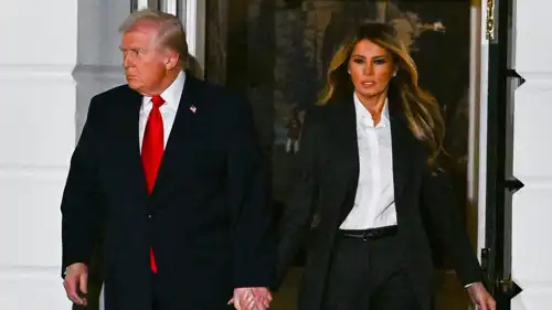 ميلانيا برفقة زوجها دونالد ترامب