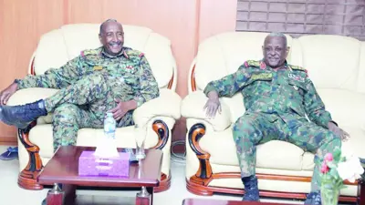 عبدالفتاح البرهان ومساعده ياسر العطا