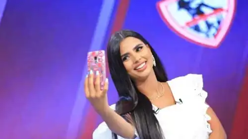 الإعلامية فرح علي