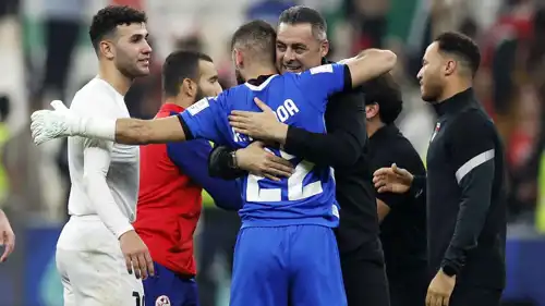 إيهاب أبو جزر مدرب منتخب فلسطين