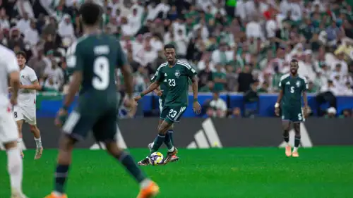 محمد كنو في مباراة السعودية وفلسطين