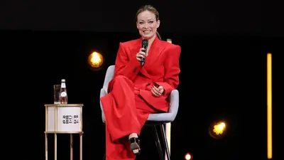 الممثلة والمخرجة الأمريكية أوليفيا وايلد