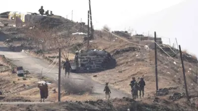 قوات إسرائيلية في قرية معرية في درعا جنوبي سوريا