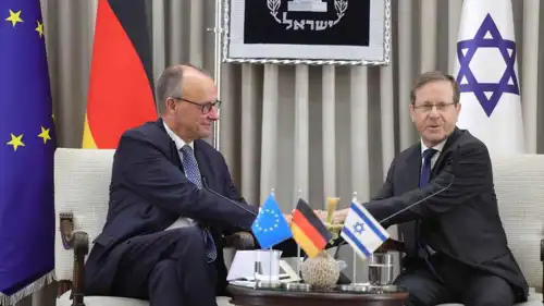 فريدريش ميرتس وإسحاق هرتسوغ