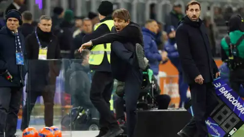 أنطونيو كونتي مدرب نابولي